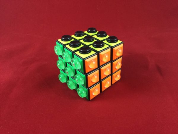 Rubbok's cube pour aveugle, en relief